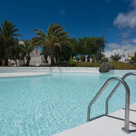 Lanzarote Apartments, Casa Ona كوستا تاغيسي